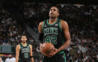 霍福德，NBA历史第二位38岁+季后赛单场5+封盖者。